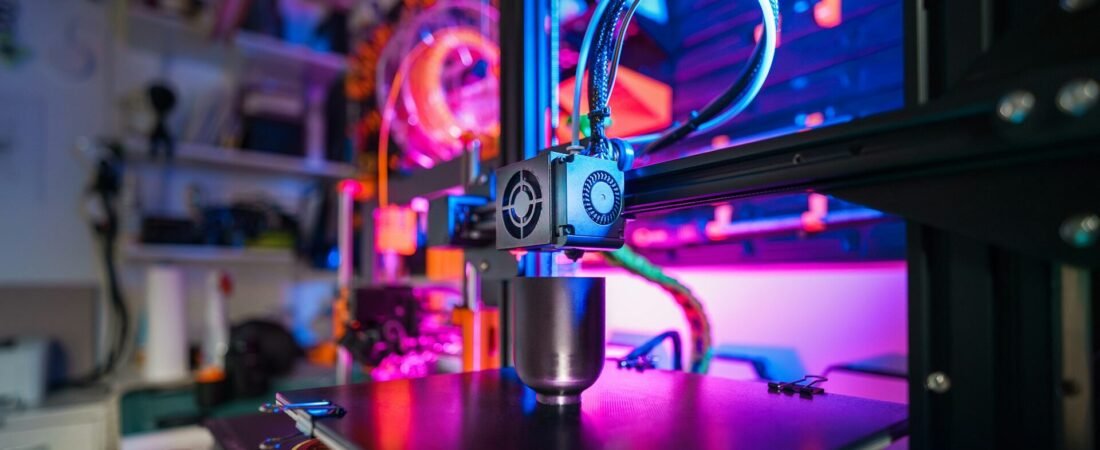 O que é impressora 3D? Saiba como o periférico imprime modelos tridimensionais