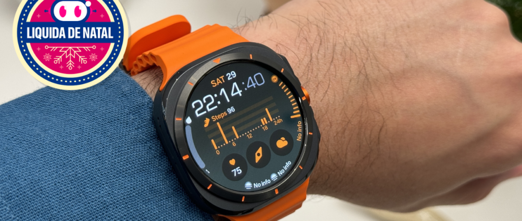 Galaxy Watch Ultra fica 58% mais barato às vésperas do Natal