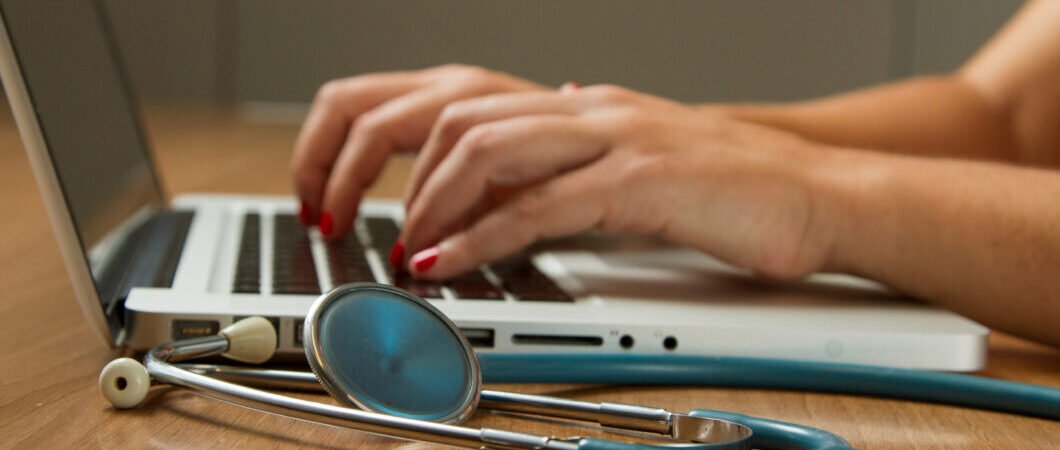 Tecnologia na saúde: como a health technology impacta no avanço da medicina