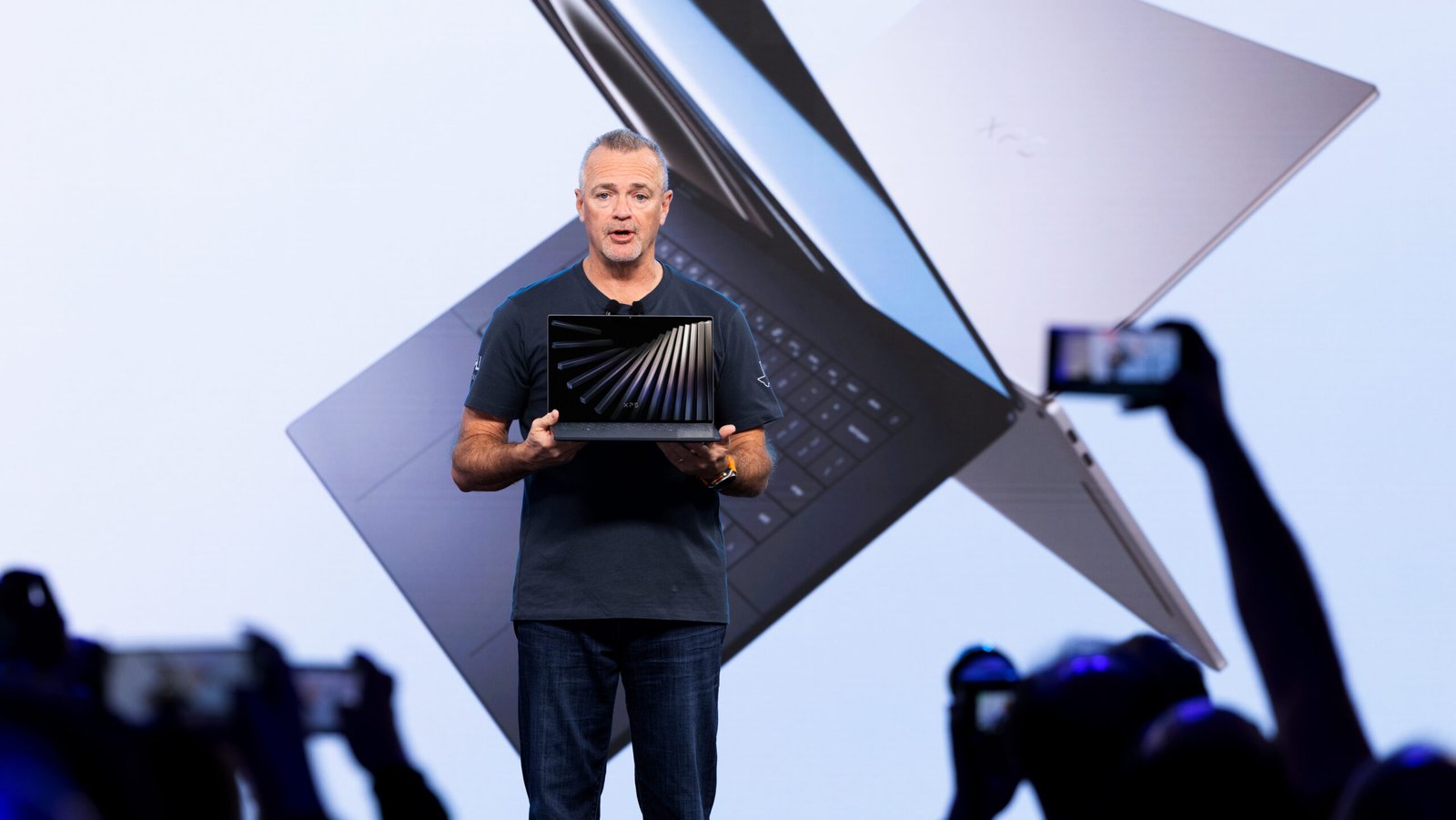 Dell admite que consumidores não estão interessados em AI PCs