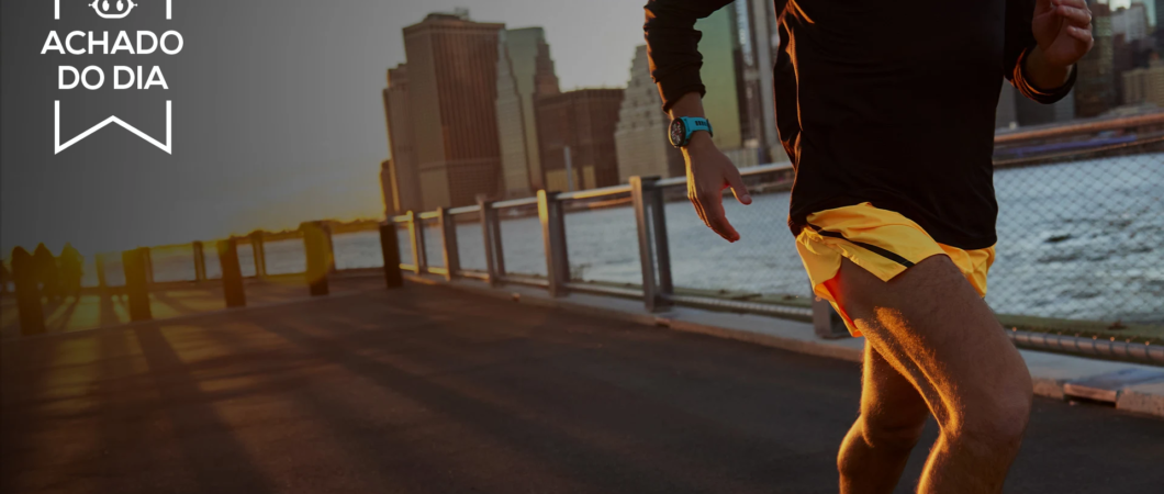 Só pelo app: Garmin Forerunner 265 (42 mm) sai com 34% OFF em 10x no 2.2