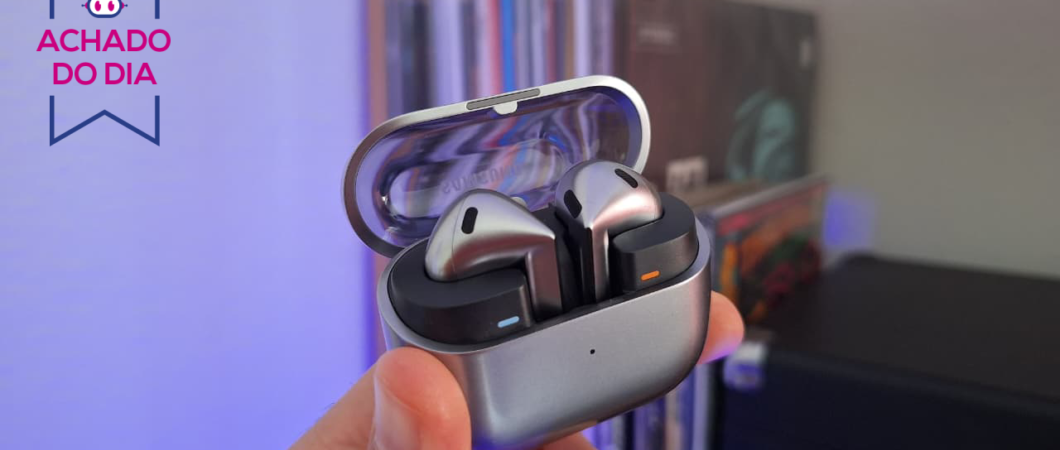 Galaxy Buds 3 tem 54% OFF em oferta no dia do anúncio do Galaxy Buds 4