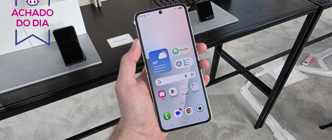 Voltou: Galaxy Z Flip 7 FE tem 56% OFF em promoção imbatível