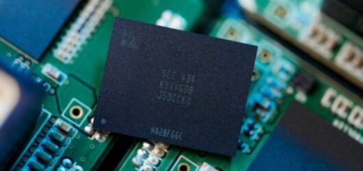 Samsung vai ampliar produção de DRAM para frear chips chineses