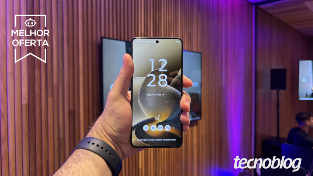 Motorola Signature tem cupom de R$ 3.000 em oferta parcelável até 10x