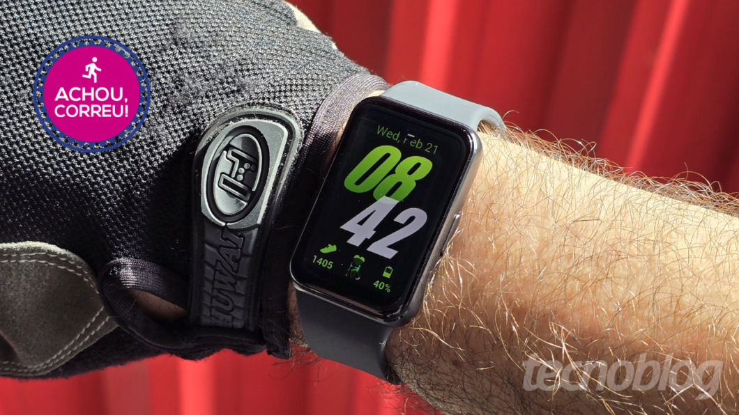 Galaxy Fit 3 fica ainda mais baratinho com cupom em oferta no Magalu